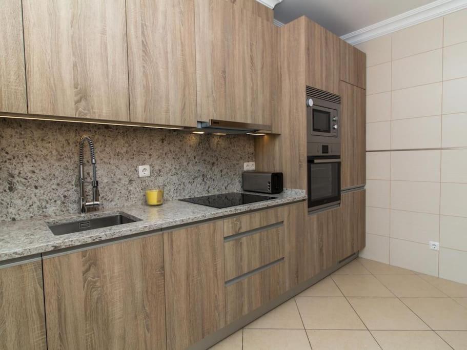 הוילה אלבופיירה Magnolia O House - Pool View & Privat Garden & Garage מראה חיצוני תמונה